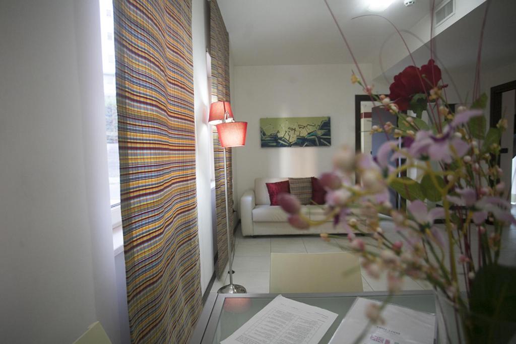 Vescovo Rosso Hotel Cosenza Room photo